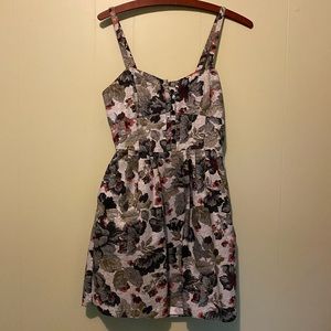 xs patterned dress w/ pockets